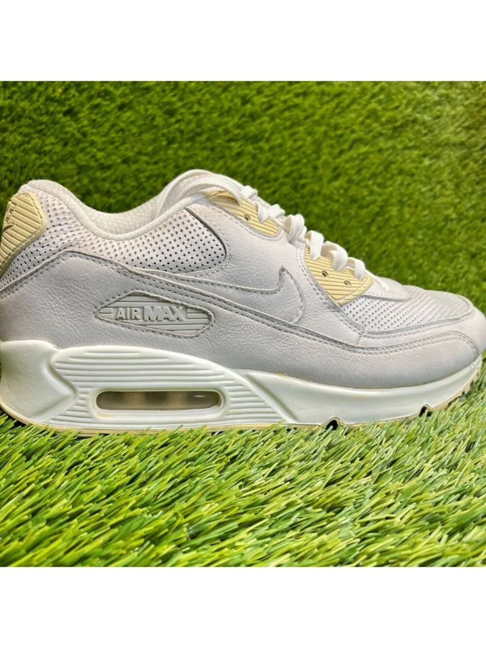 Nike Air Max 90 Pinnacle Womens Size 7.5 Gray Athletic Leather Shoes Sneakers